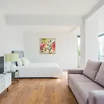 137 Luxresidence Apartment *